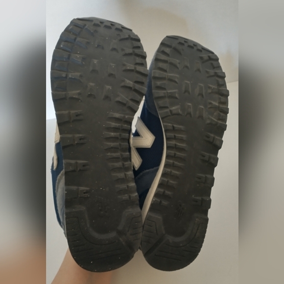 New Balance Athletic Blue Sneakers Mens Cushion Size 8 - Picture 9 of 11